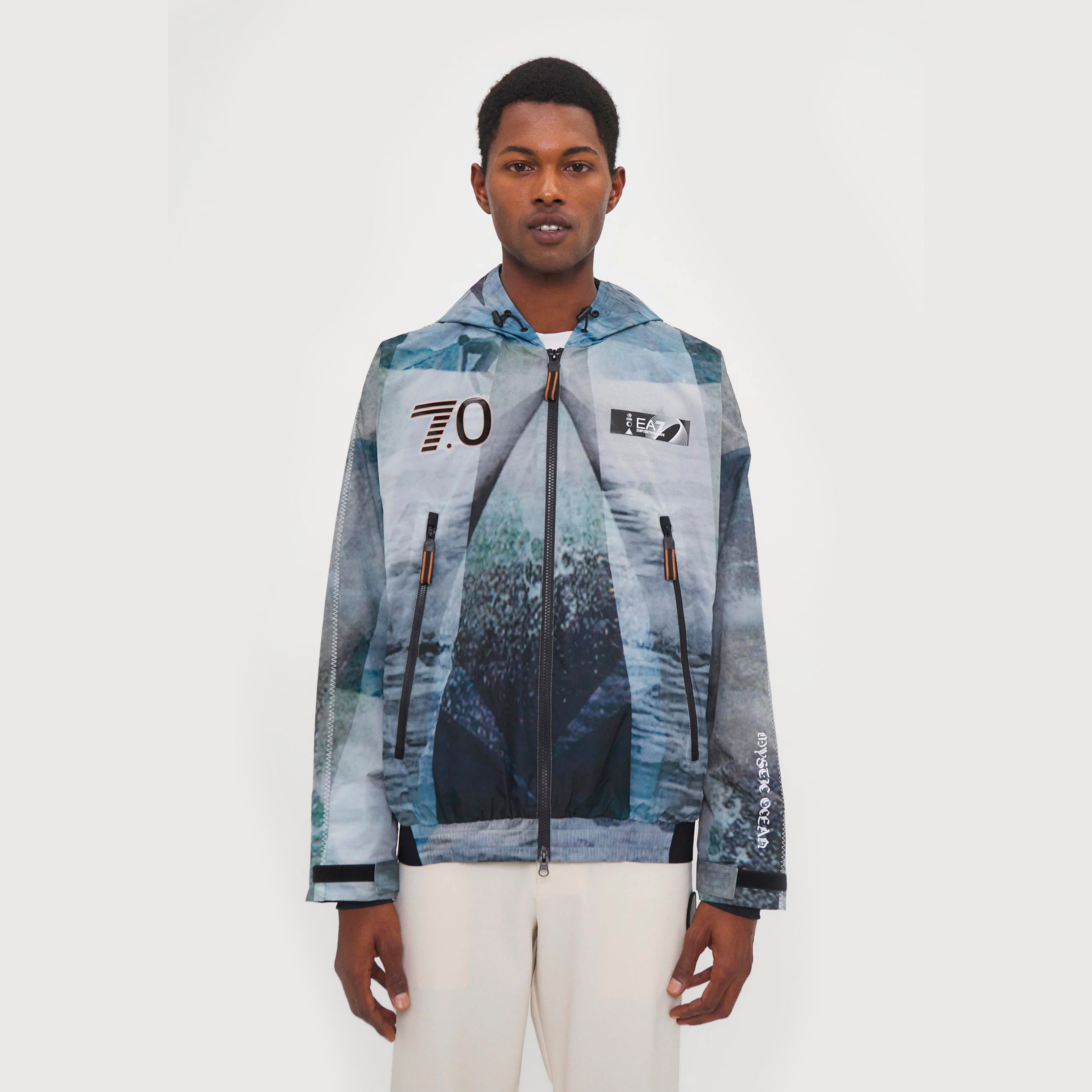 EA7 Emporio Armani Lightweight Hooded Jacket – HUMAN