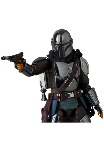 Medicom Toy MAFEX No.256 Star Wars The Mandalorian Chrome Ver