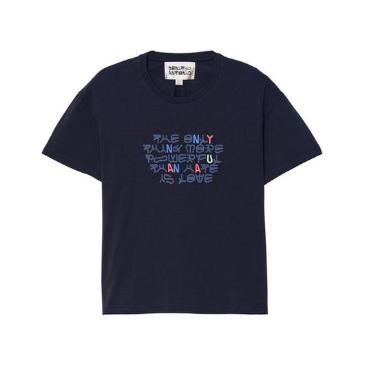 Benito Antonio Collection PLAYERA CROPPED FIT TEXTO AMOR