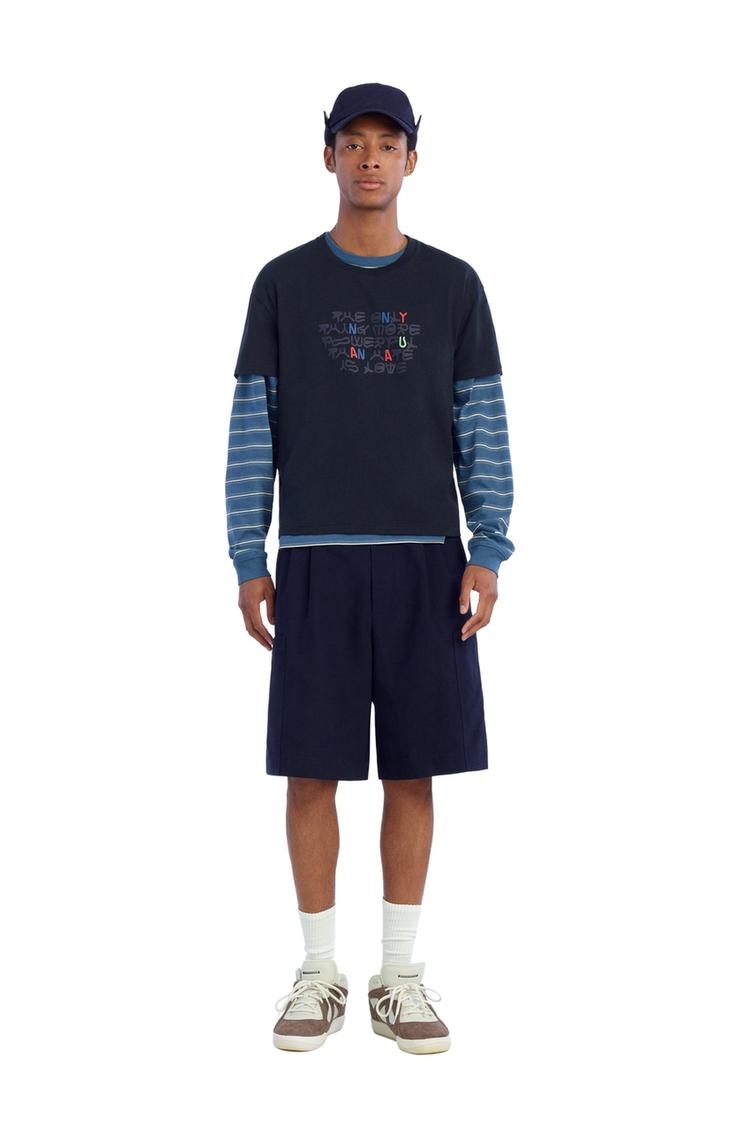 Benito Antonio Collection PLAYERA CROPPED FIT TEXTO AMOR