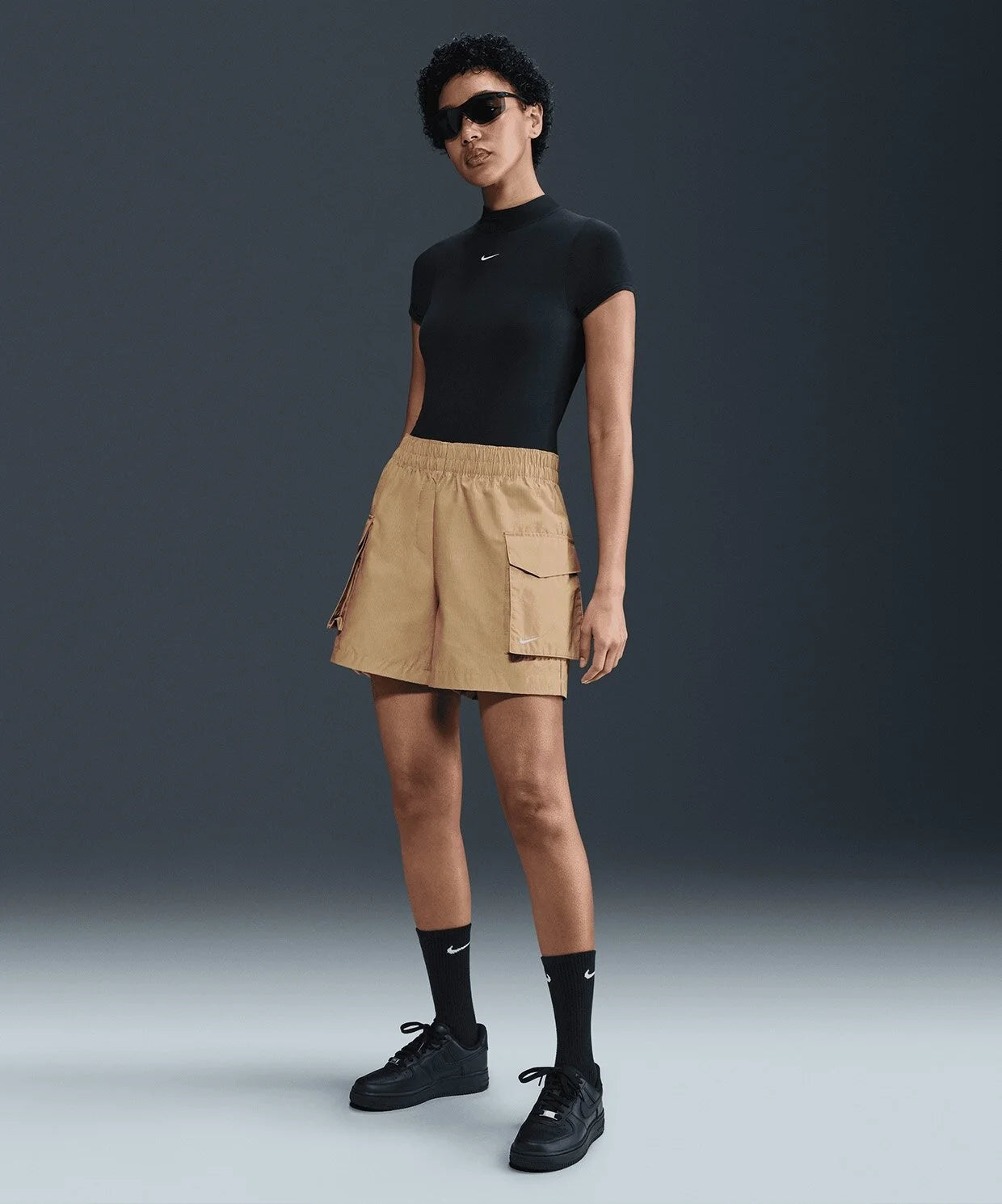 Nike Sportswear Essential Woven High‑Waisted