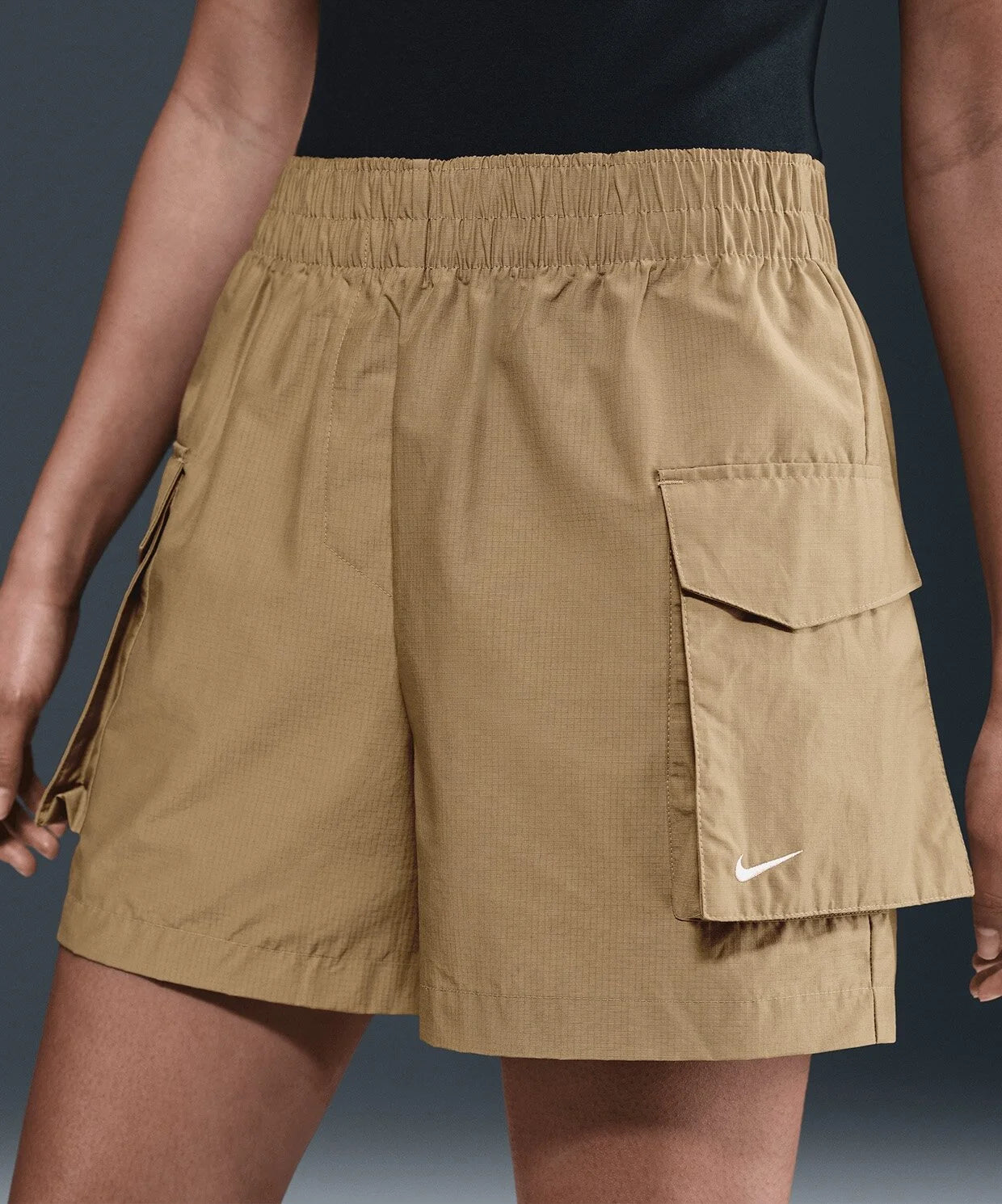 Nike Sportswear Essential Woven High‑Waisted