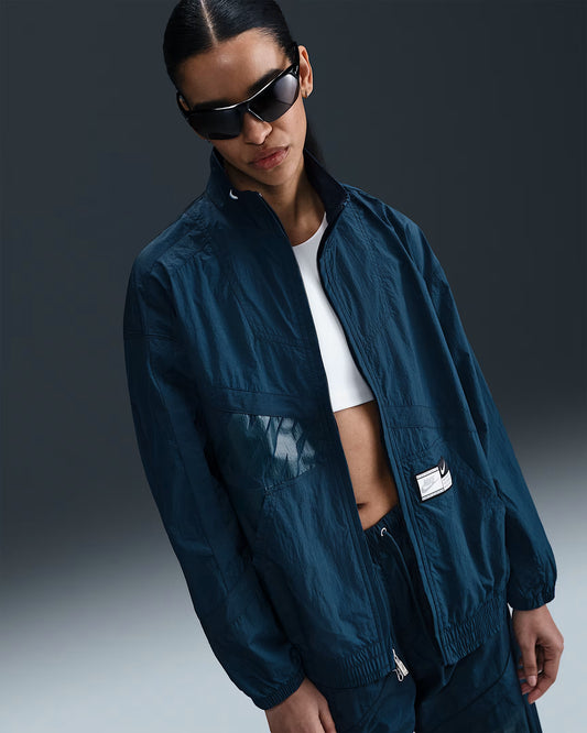 Nike Sportswear Women's Oversized Woven Jacket