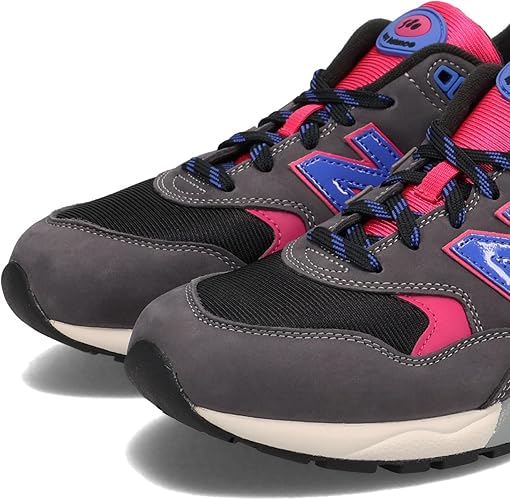 New Balance 580 men's lifestyle sneakers