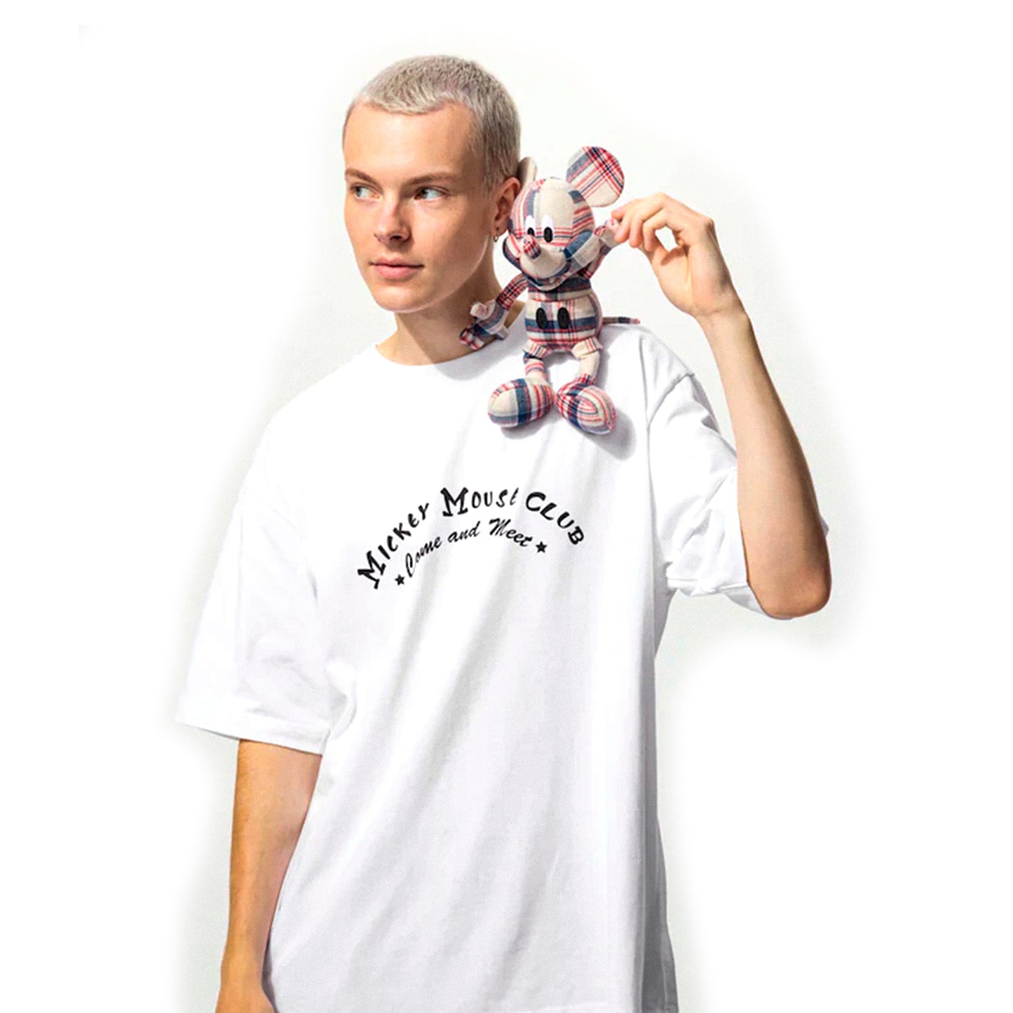 Disney Mickey Mouse MAGIC FOR ALL  UNIQLO Japan