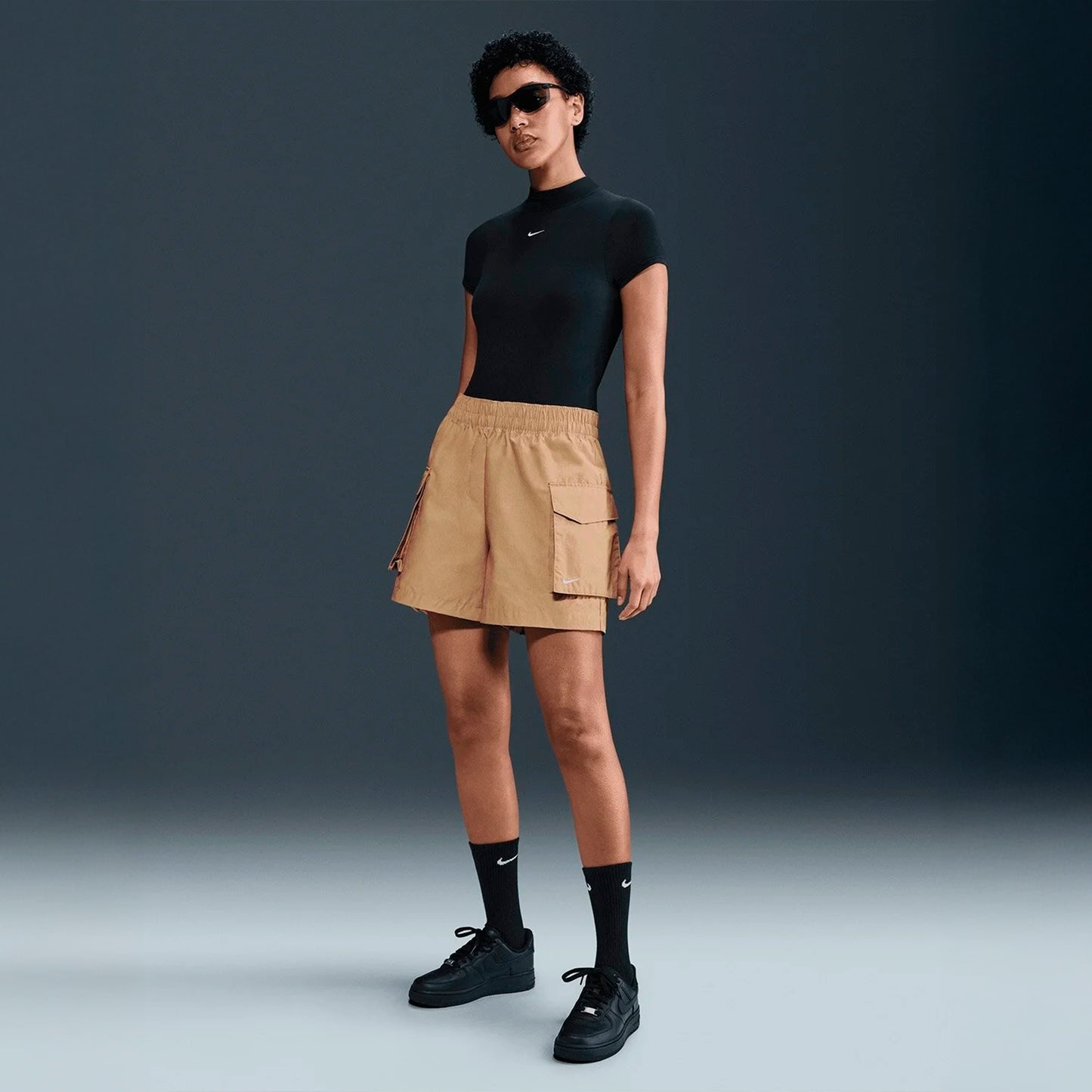 Nike Sportswear Essential Woven High‑Waisted