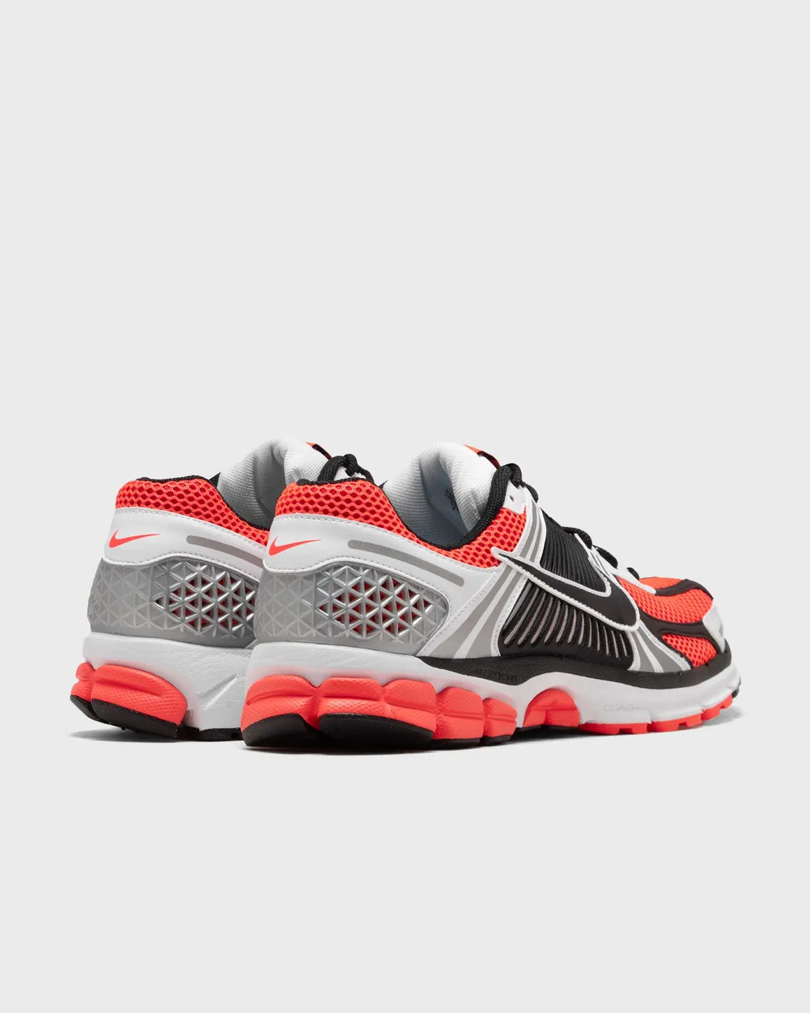 Nike Zoom Vomero 5 “Total Orange”