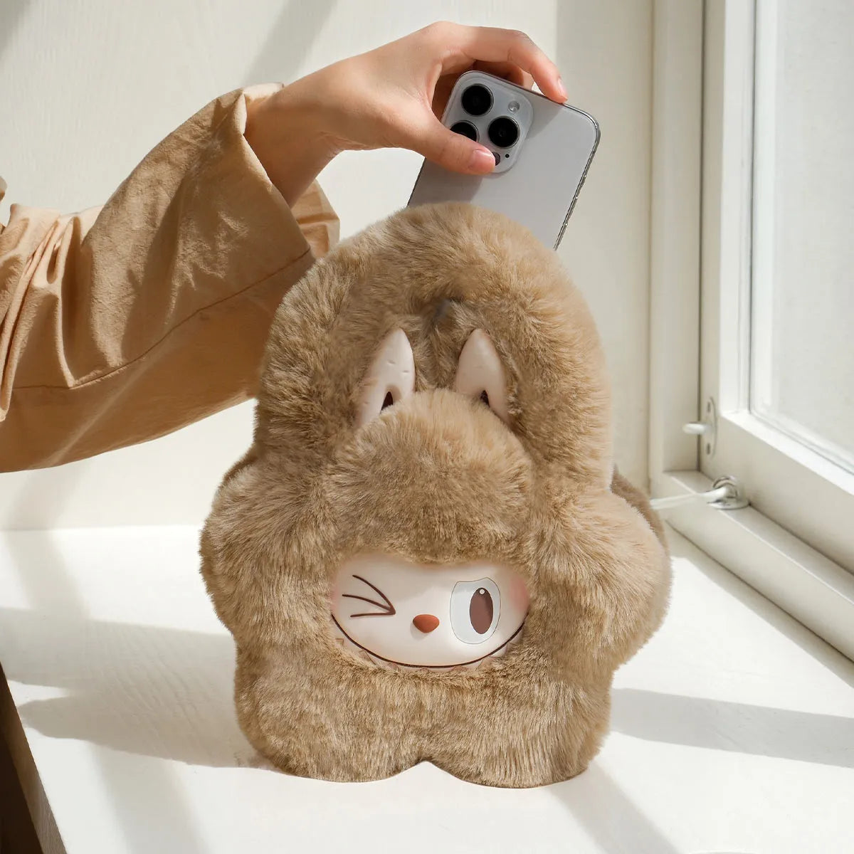 Labubu THE MONSTERS Classic Series-Plush Flower Bag PopMart