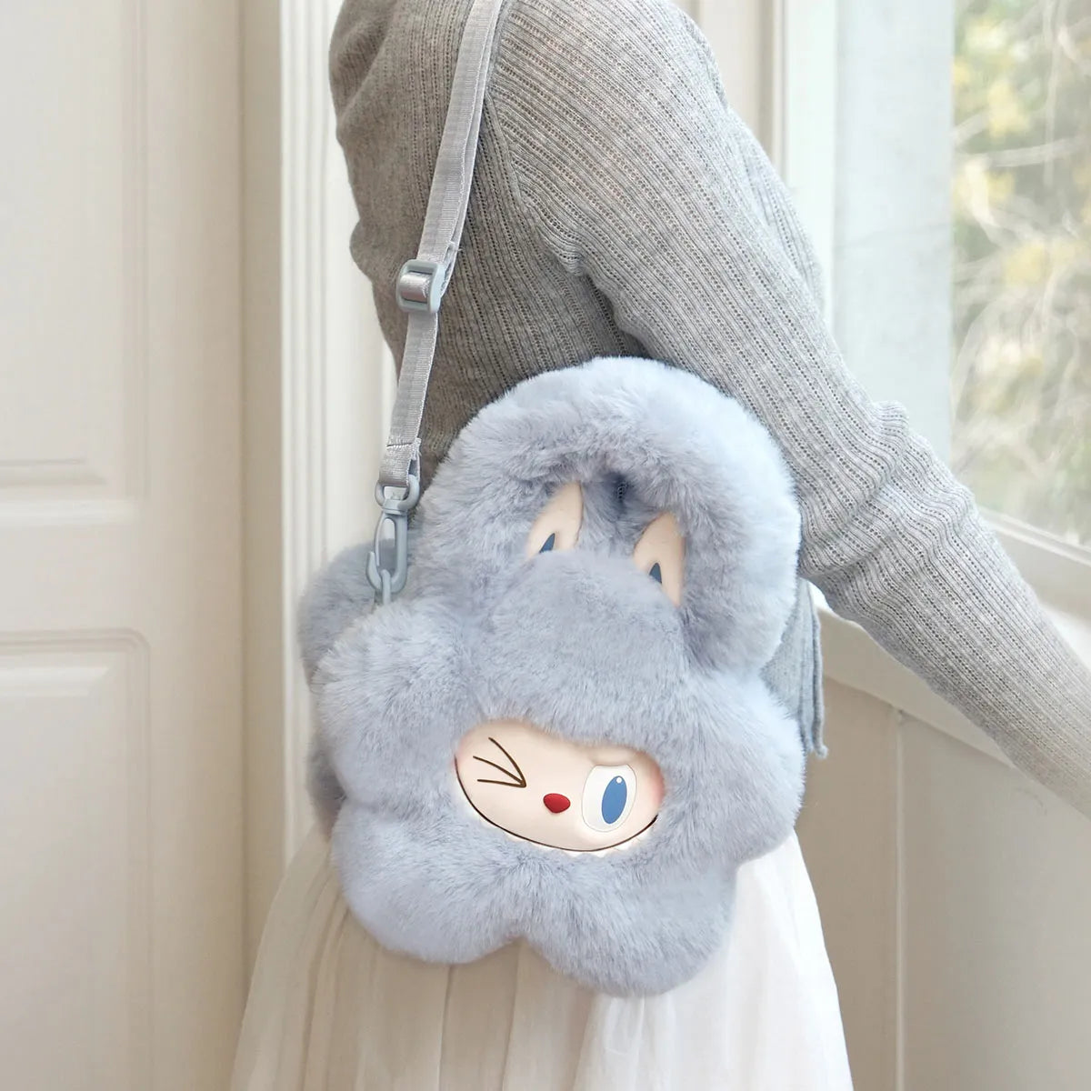 Labubu THE MONSTERS Classic Series-Plush Flower Bag PopMart