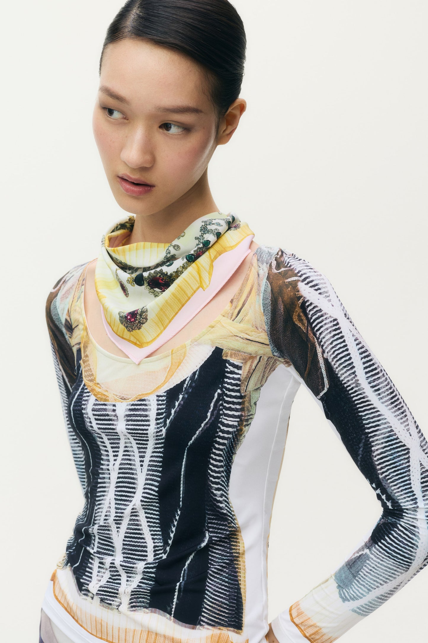 Gleen Martens H&M Mascada De Seda